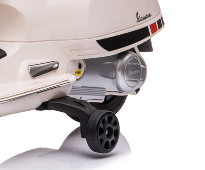 Lasten sähköskootteri Vespa Gts Super Valkoinen - Vuodevaatteet.fi