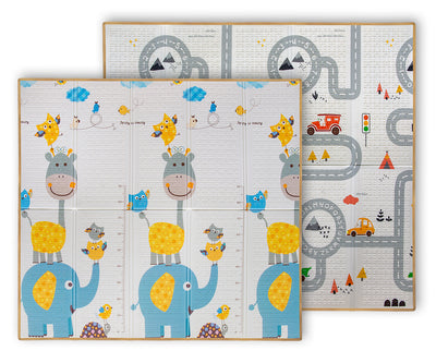 Kuvaan on kuvattu Mata-piankowa-skladana Play Happy Zoo -leikkimatto taitettuna. Leikkimatto on värikäs ja siinä on eläinaiheinen kuviointi.