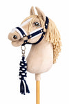 Super Hobby Horse - Hobby Horse riimusetti A3 valkoisella tekokarvalla + naruriimu valkoinen-tummansininen