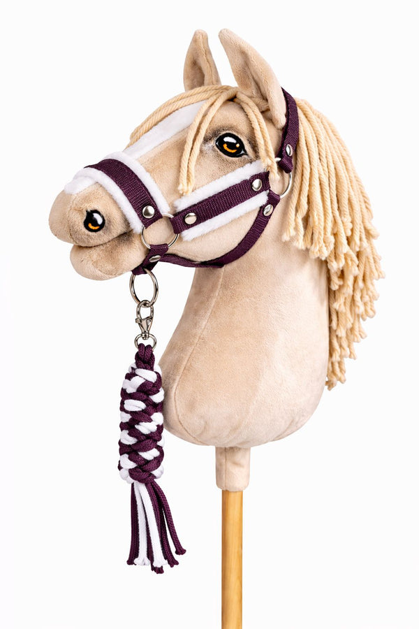 Super Hobby Horse - Hobby Horse riimusetti A3 valkoisella tekoturkiksella + narusta tehty riimunnaru valkoinen-luumu