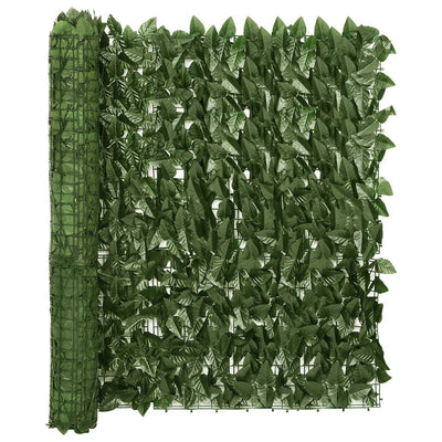 Parvekkeen suoja tummanvihreillä lehdillä 400x100 cm