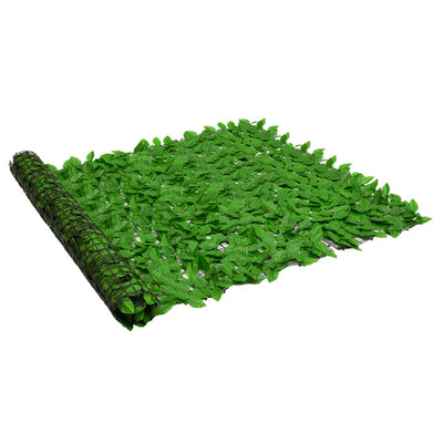 Parvekkeen suoja vihreillä lehdillä 500x150 cm