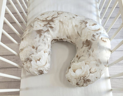 Monikäyttöinen imetystyyny - irrotettava päällinen - Peonies beige