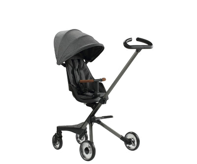 Qplay Easy -lastenrattaat 3-in-1 harmaana. Rattaissa on säädettävä työntöaisa, isot ilmakumirenkaat ja käännettävä istuinosa.
