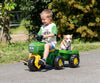 Rolly Toys - Rolly Toys Rolly-Kid John Deere 3-pyöräinen traktori perävaunulla
