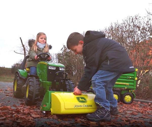 Rolly Toys - Rolly Toys lakaisukone läpällä John Deere