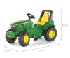 John Deere -merkkinen Rolly Toys 700028 -traktorilelu lapsille. Traktorissa on realistiset yksityiskohdat ja se on vihreä-keltaisen värinen.
