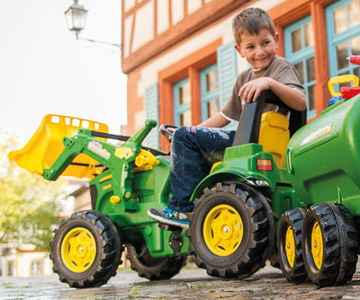 Rolly Toys 710027 -traktori, Rolly Farmtrac John Deere 7930, keltainen traktori ja etukuormaaja.