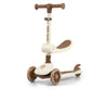 Scooter Fuzzy Classic -sähköpotkulauta valkoisena.