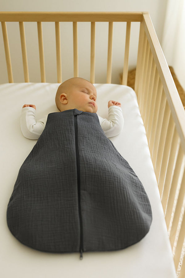 My Sweet Baby - Musliininen vauvan kesämakuupussi 6–12 kuukautta M Tog 1.0 - antrasiitti