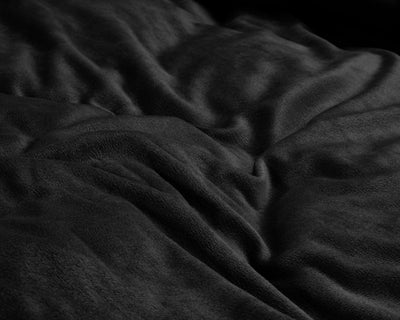 Musta sametti pussilakanasetti Velvet Uni