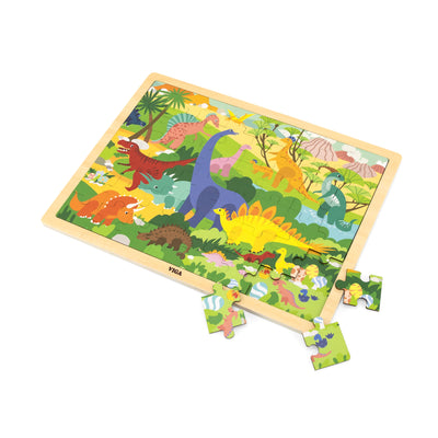 Puzzlessa on 48 palaa ja siinä on dinosauruskuvioita.