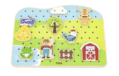 Viga-merkkinen harmaa farmarimekko, jossa on nyöritys edessä.