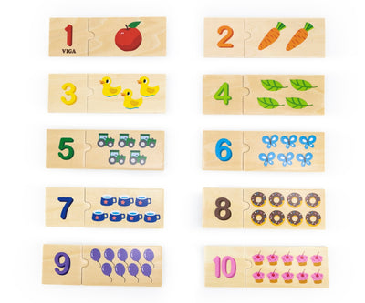 Puu- ja numeropulmapeli, jossa on eri värisiä puupalikoita ja numeroita.
