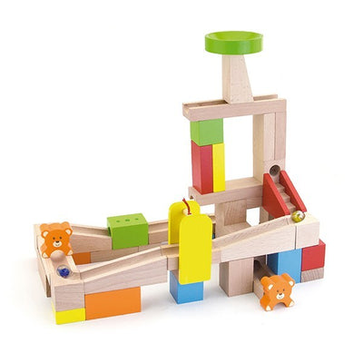 Viga 51619 Marble Run -rata, jossa on 49 osaa, kuvassa valkoisia ja mustia muoviosia rakennettuna erilaisiin ratoihin.