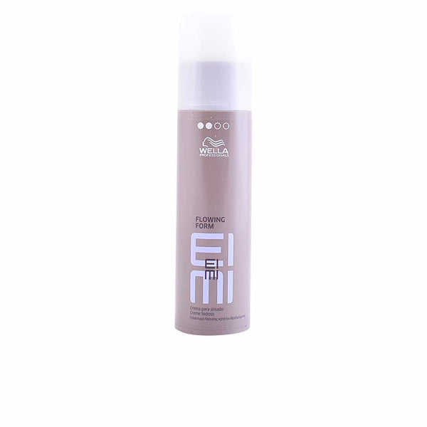 Wella Professionals Eimi flowing form 100 ml | Vuodevaatteet.fi