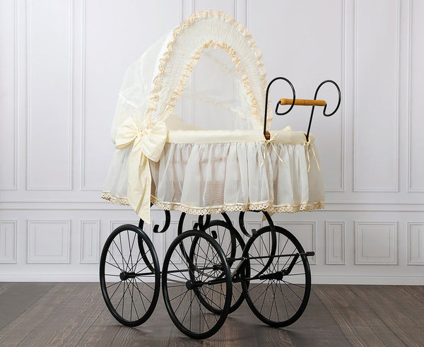 My Sweet Baby Luxury - Elisa retro pajukehto kuomulla - luonnollinen + kermanvärinen vuodevaatesetti