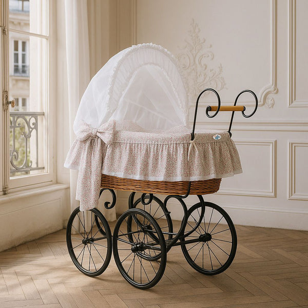 My Sweet Baby Luxury - Jasmine Retro korikehto hupulla luonnonvärinen + vaaleanpunaiset vuodevaatteet
