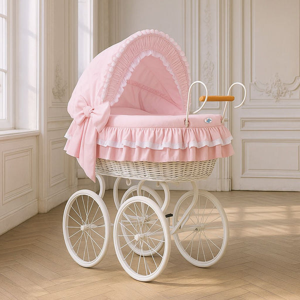 My Sweet Baby Luxury - Victoria retro pajukehto kuomulla, valkoinen + vaaleanpunainen vuodevaatteet