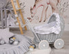 Nukkevaunu - Grey With White